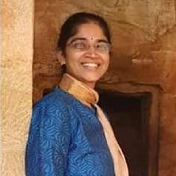 Dr. Kavitha M